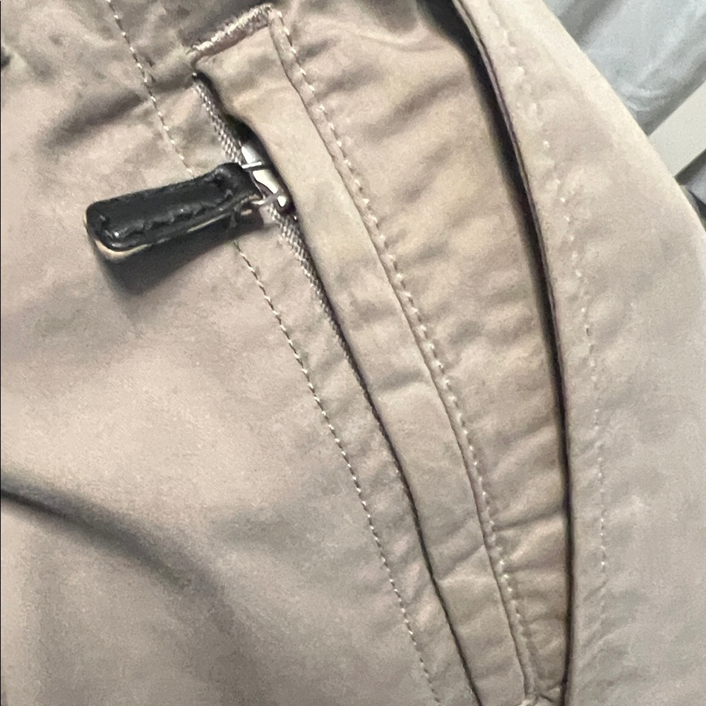 Ermenegildo Zegna Men's Classic Brown Chinos - Picture 7 of 9